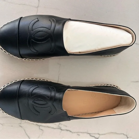 CHANEL Black Leather Espadrille Flats with Braided Jute Sole - Picture 7 of 8